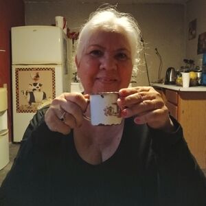 Meet your Posher, Irasema